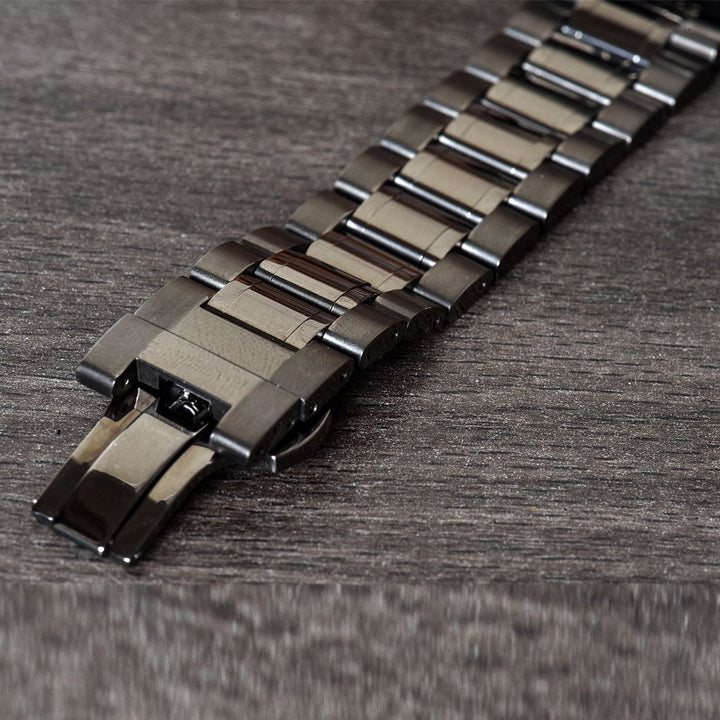 Close-up of Franklord Titanium Shadow Watch's polished titanium bracelet, highlighting its durable, lightweight, and premium design.